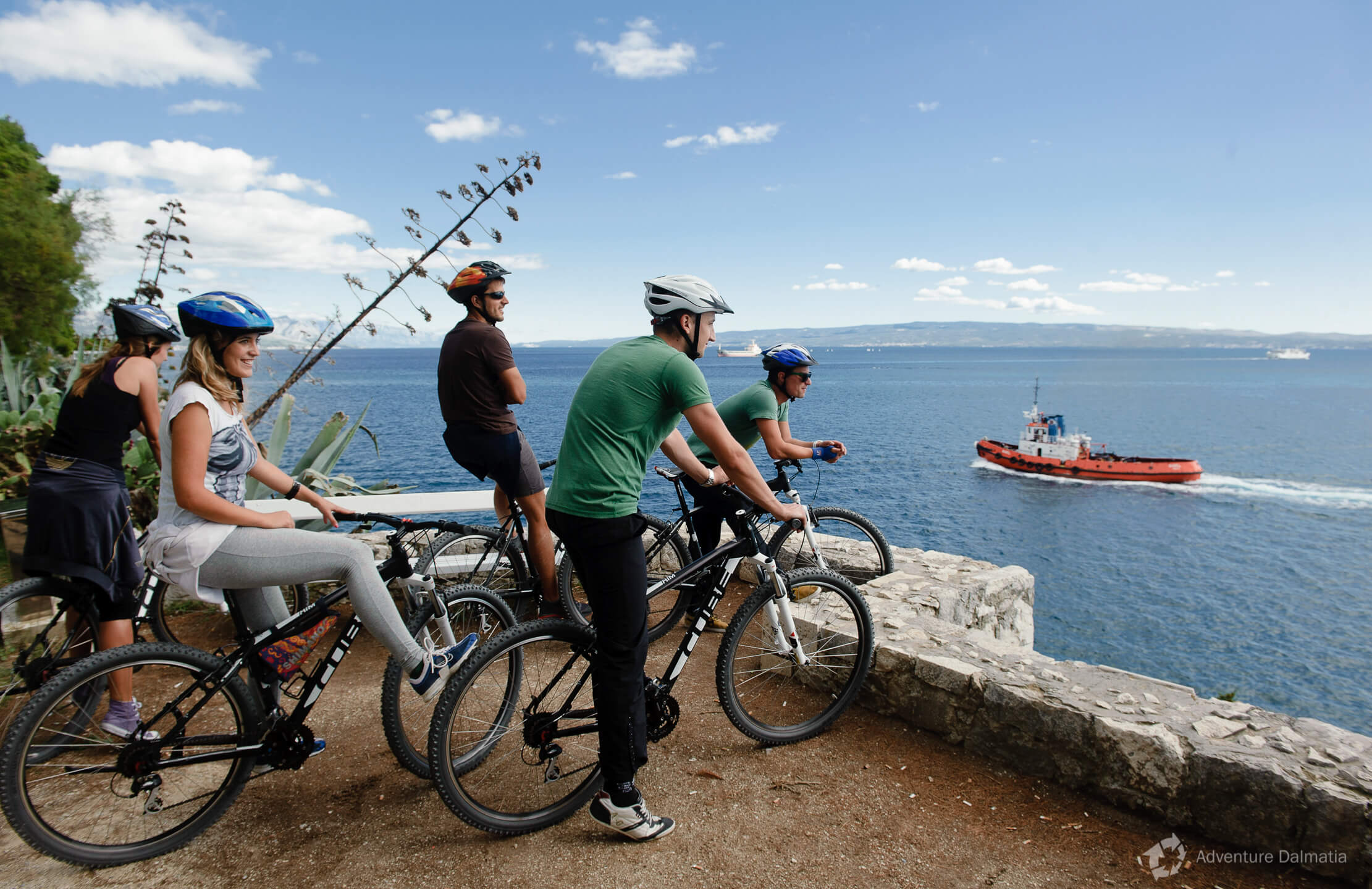 Biking is a perfect way to explore both mainland and islands.