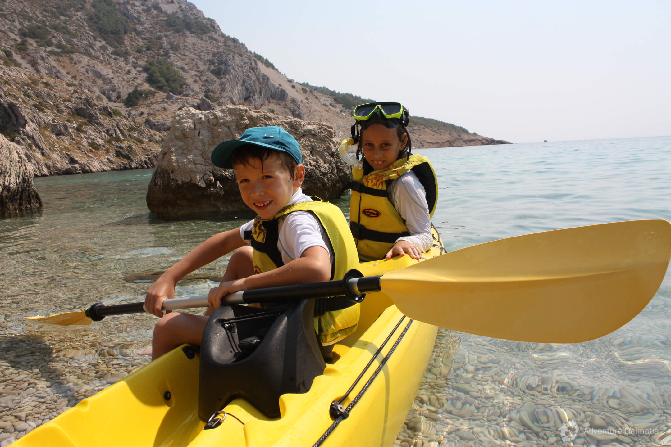 Kids kayaking - Split Adventures