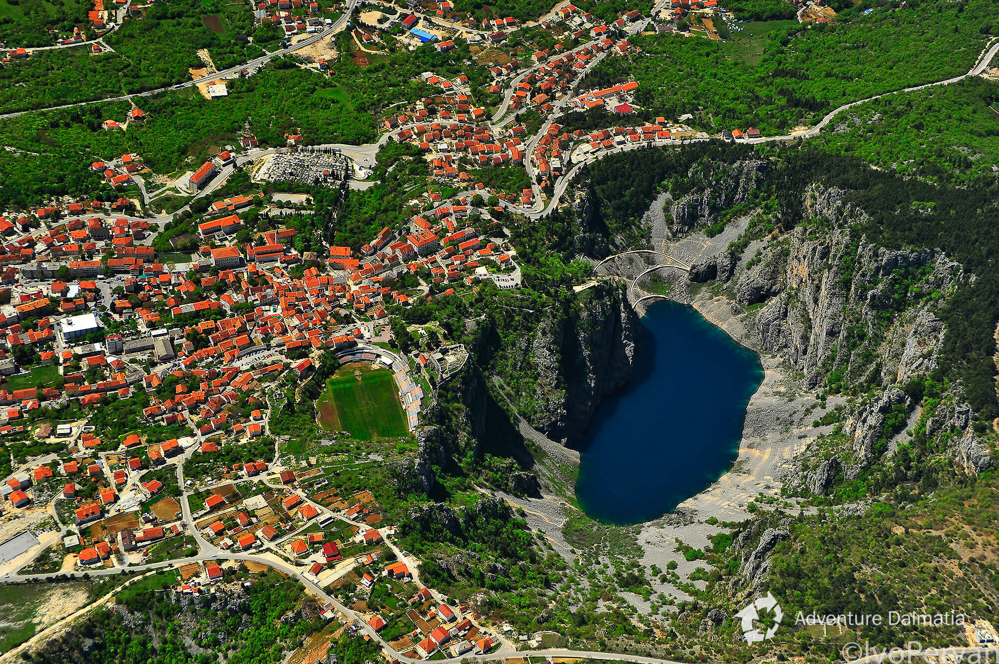 The Blue lake and Imotski city are situated 30 min driving distance from Zadvarje village.